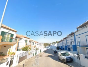 Casa Geminada T3 Triplex