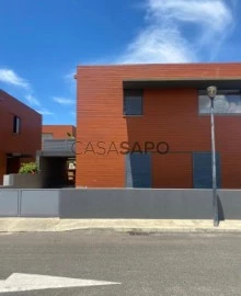 Casa em condomínio T3