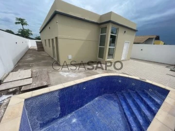 Casa em condomínio T3