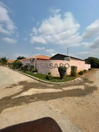 Casa em condomínio T3+1