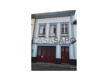 Carpinteiro de bares e restaurantes quer melhorar a habitação de Cabo Verde  - Atualidade - SAPO 24