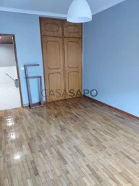 Apartamento 3 habitaciones + 1 hab. auxiliar