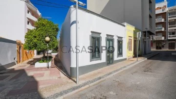 Semi-Detached House 2 Bedrooms