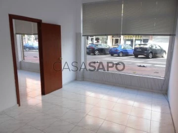 Baixos comercial