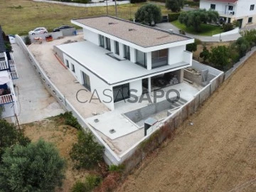 Casa 4 habitaciónes, Duplex