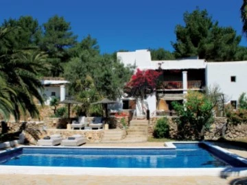 Veure Villa 6 habitacions + 2 hab. auxiliars Amb piscina, Sant Josep de sa Talaia, Eivissa / Ibiza en Sant Josep de sa Talaia