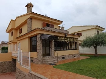 See Chalet 5 Bedrooms Triplex With garage, Torreón - La Almadraba, Benicasim / Benicàssim, Castellón, Torreón - La Almadraba in Benicasim / Benicàssim