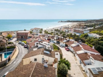 Veure Habitatge adossat 4 habitacions Amb garatge, Torreguadiaro, Torreguadiaro-San Diego, Sotogrande, Cádiz, Torreguadiaro-San Diego en Sotogrande