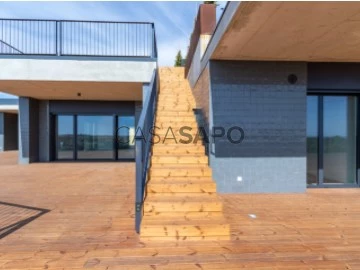 Ver Apartamento T4 Duplex Com garagem, Alto da Pampilheira, Cascais e Estoril, Lisboa, Cascais e Estoril em Cascais