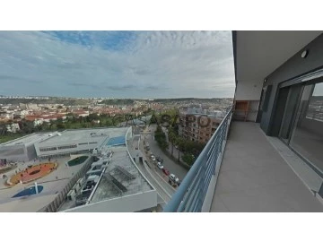 Ver Apartamento T2 Com garagem, Colinas do Cruzeiro, Odivelas, Lisboa em Odivelas