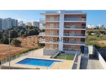 Ver Apartamento T0+1 Com garagem, Praia da Rocha, Portimão, Faro em Portimão