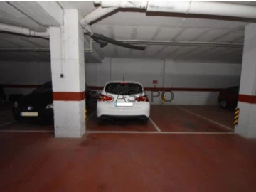 Ver Plaza de parking, Los Pacos, Fuengirola, Málaga, Los Pacos en Fuengirola