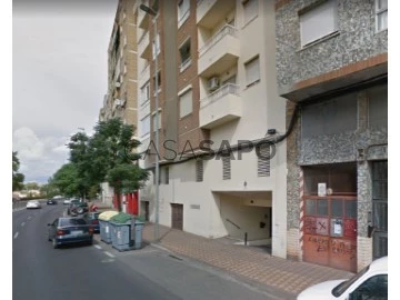 Veure Plaça de pàrquing, Avd. Hernan Cortes, Casco Antiguo, Cáceres, Casco Antiguo en Cáceres