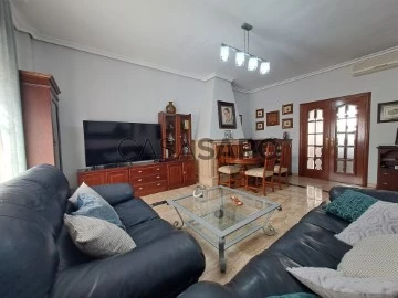 Veure Casa 5 habitacions Amb garatge, Carretera Trassierra - Colonia de la Paz, Noreña - Figueroa, Córdoba, Noreña - Figueroa en Córdoba