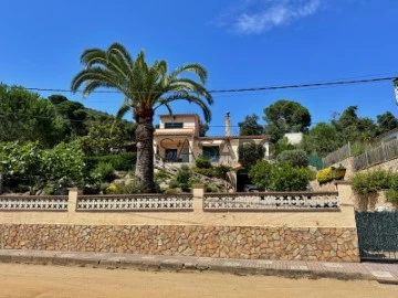 See House 4 Bedrooms Duplex With garage, Sant Miquel Daro, Urbanitzacions del nord, Santa Cristina dAro, Girona, Urbanitzacions del nord in Santa Cristina dAro