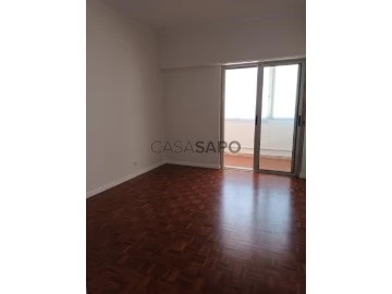 See Apartment 4 Bedrooms, Centro, Lumiar, Lisboa, Lumiar in Lisboa