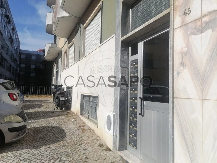 Apartamento T2 para comprar em Sintra