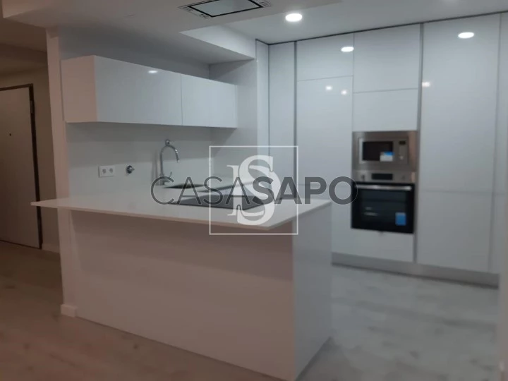 Apartamento T2 para comprar no Seixal