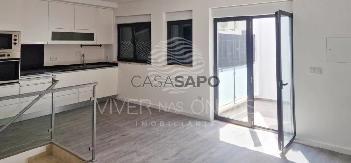 Moradia T2 Duplex para comprar em Vila Franca de Xira