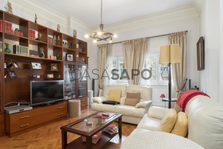 Apartamento T4+1 para comprar em Lisboa