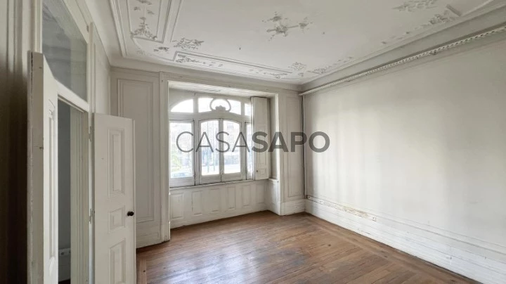 Apartamento T6 para comprar em Lisboa