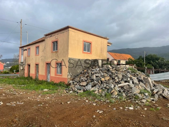 Moradia T4 Duplex para comprar em Calheta (Madeira)