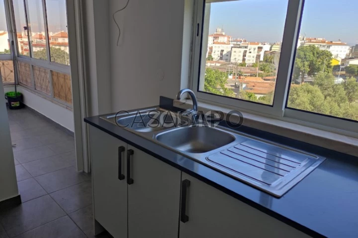 Apartamento T3 para alugar no Seixal