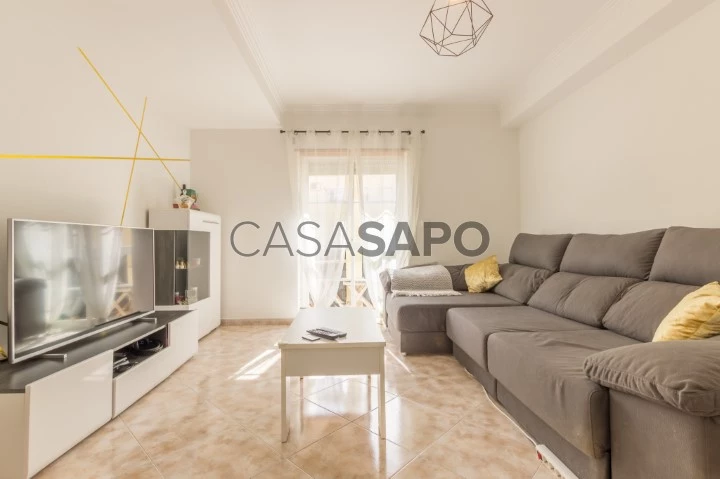 Apartamento T2 para comprar em Sesimbra