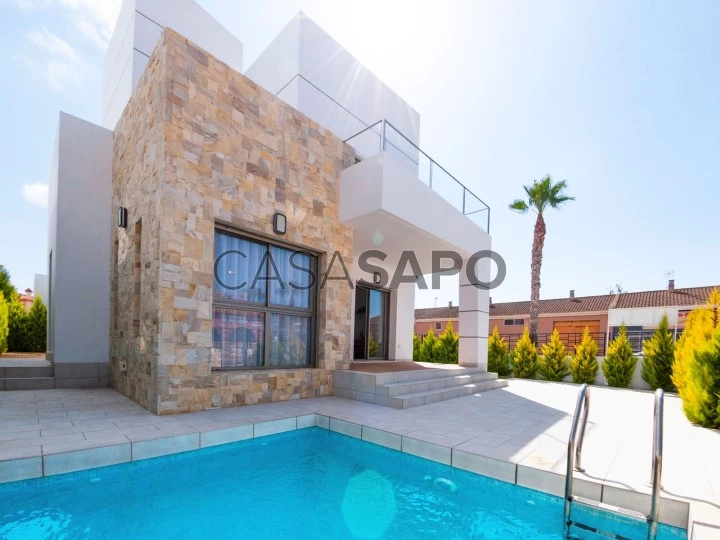 VILLA EN VENTA LOS ALCAZARES