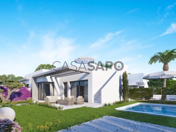 VILLA SEMI ADOSADA EN CAMPO DE GOLF VISTABELLA GOLF ORIHUELA OCASION