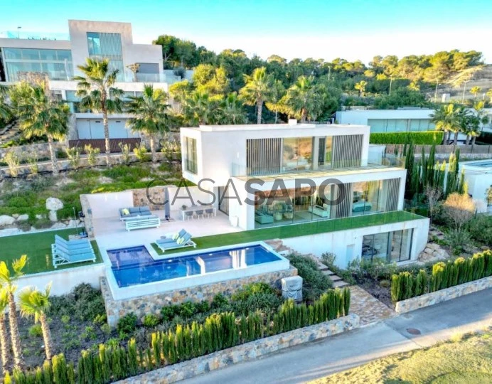 LUXURY VILLA IN LAS COLINAS GOLF ALICANTE