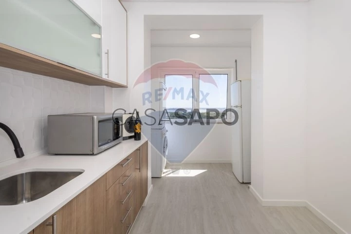 Apartamento T4 para comprar em Almada