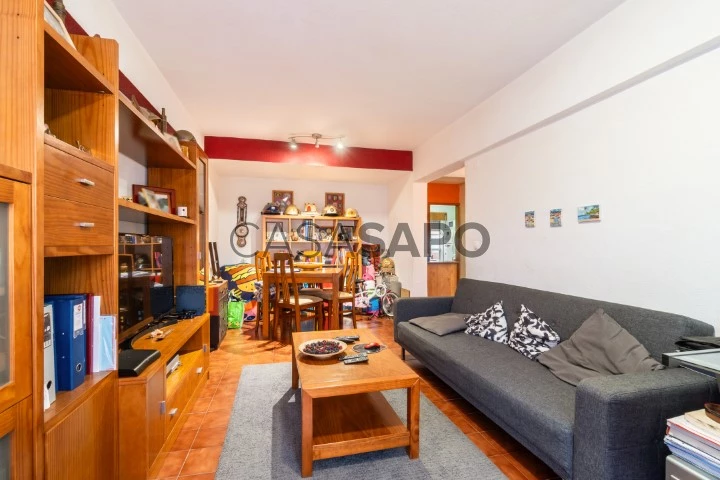 Apartamento T2 para comprar em Oeiras