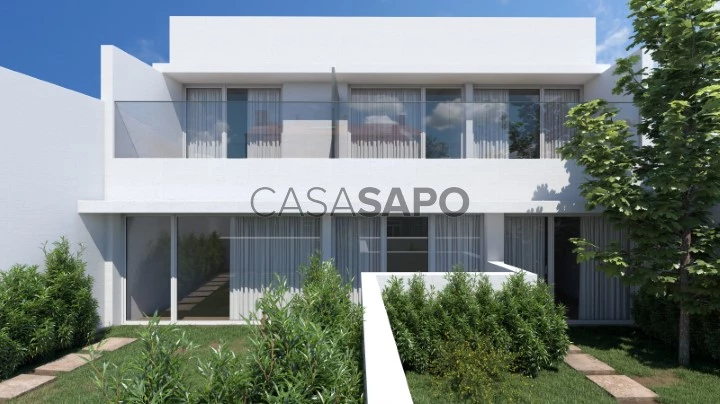 Apartamento T2 Duplex para comprar em Vila Nova de Gaia