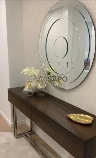 Apartamento T4 para comprar na Amadora