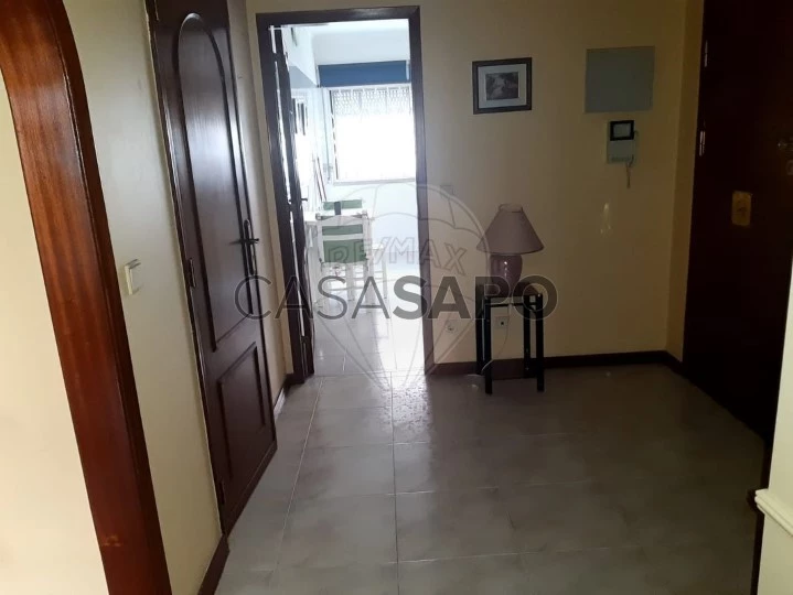 Apartamento T1 para alugar em Loures