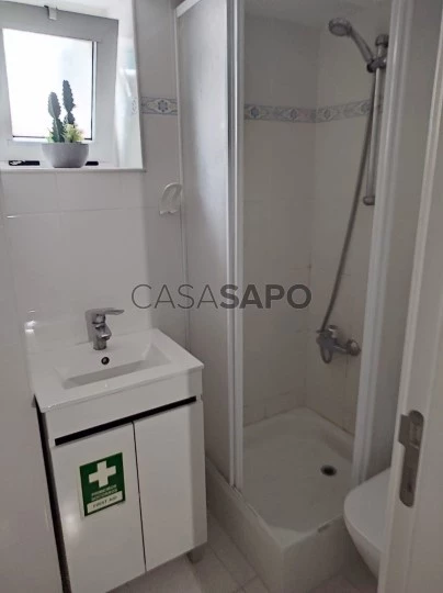 Apartamento T1+1 para comprar em Sesimbra