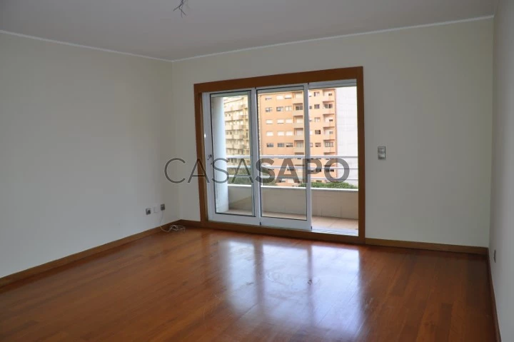Apartamento T2 para comprar / alugar em Matosinhos