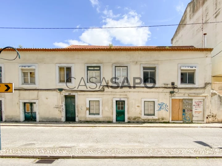 Prédio para comprar em Loures