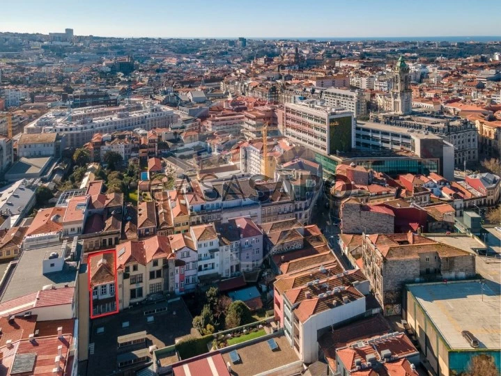 Prédio para comprar no Porto