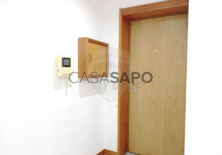 Apartamento T3 para alugar em Vila Nova de Gaia