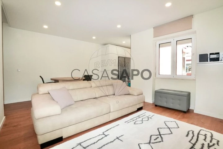 Apartamento T2 para comprar em Almada