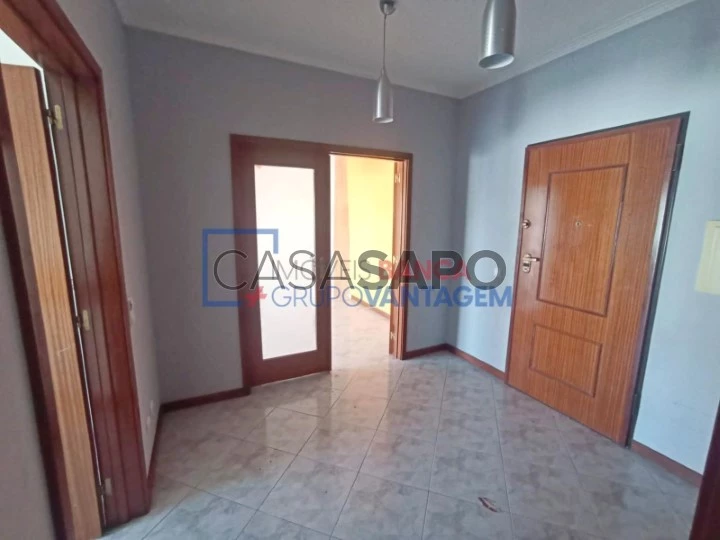 Apartamento T2 para comprar em Vila Nova de Gaia