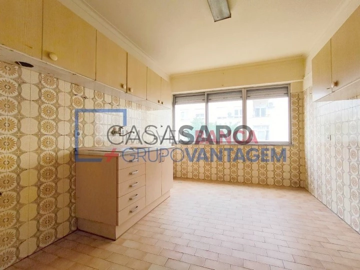 Apartamento T2 para comprar em Alenquer