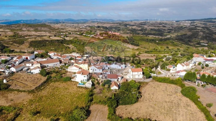 Moradia T0 para comprar em Arruda dos Vinhos