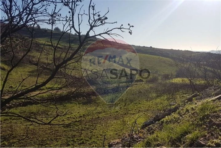 Terreno para comprar em Loures