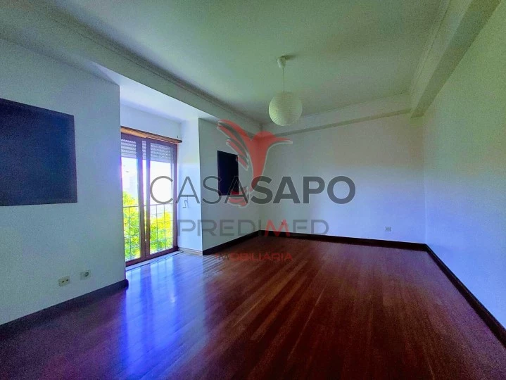 Apartamento T4 para comprar em Caldas da Rainha