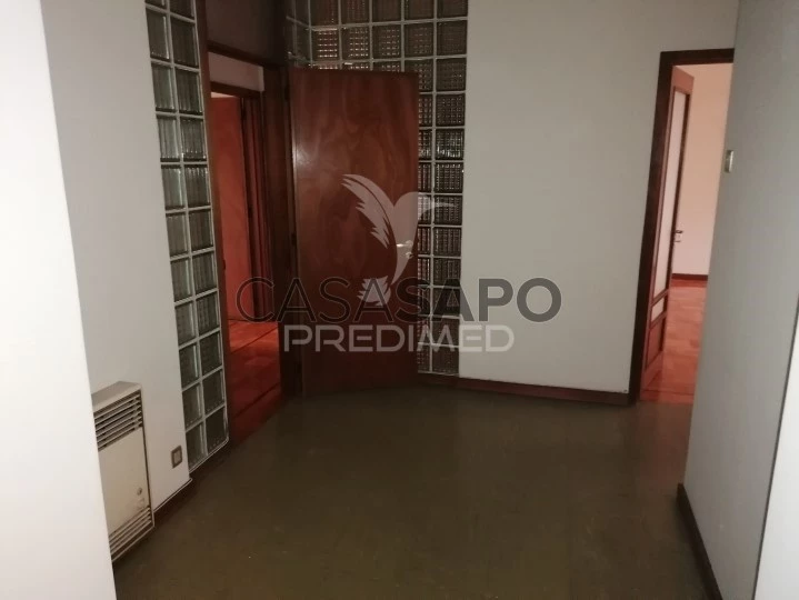 Apartamento T3 para alugar no Porto