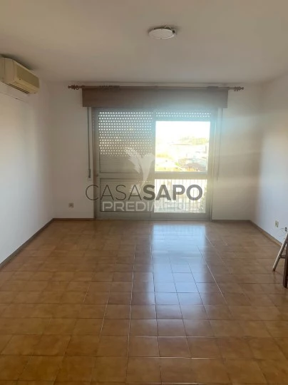 Apartamento T2 para comprar em Vila Nova de Famalicão