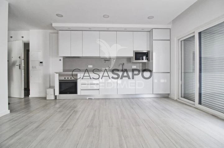 Apartamento T1 para comprar em Sesimbra